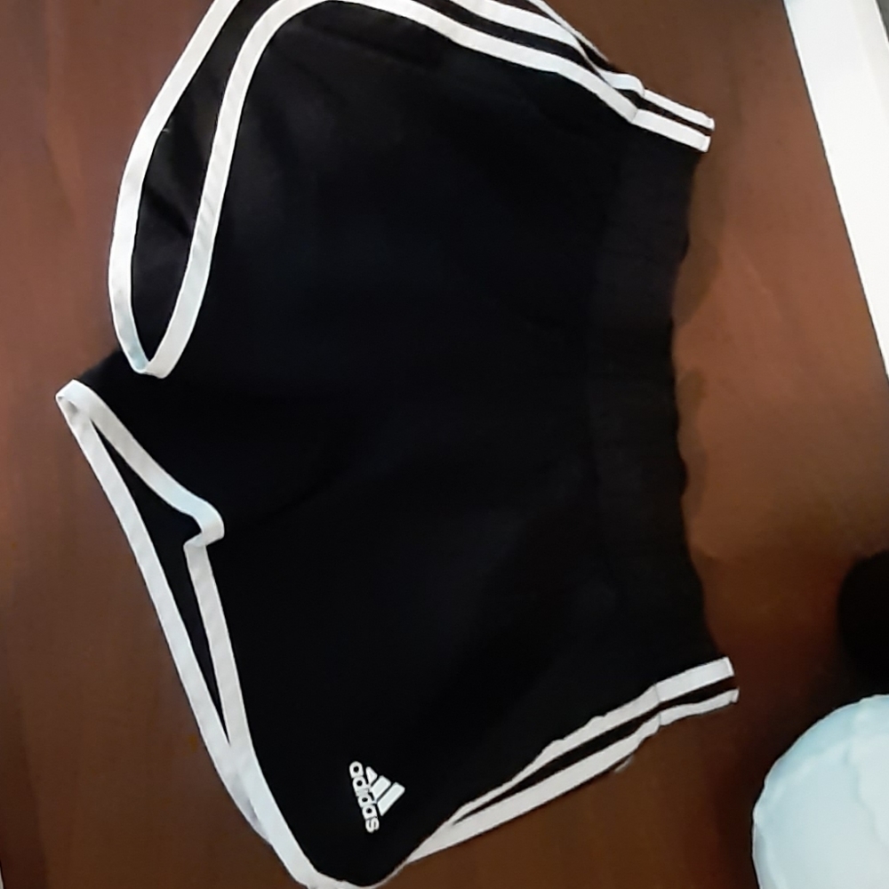 Adidas running shorts size M